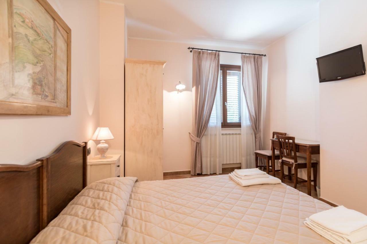 Bed & Breakfast Al Pian D'Ассизи Экстерьер фото